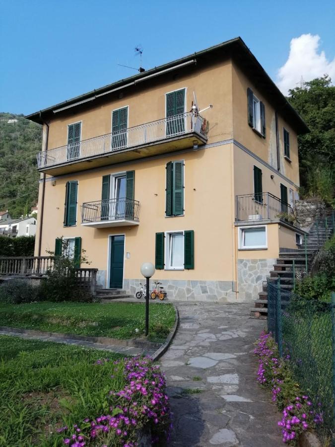 Casa Vittoria Apartment Dervio Luaran gambar