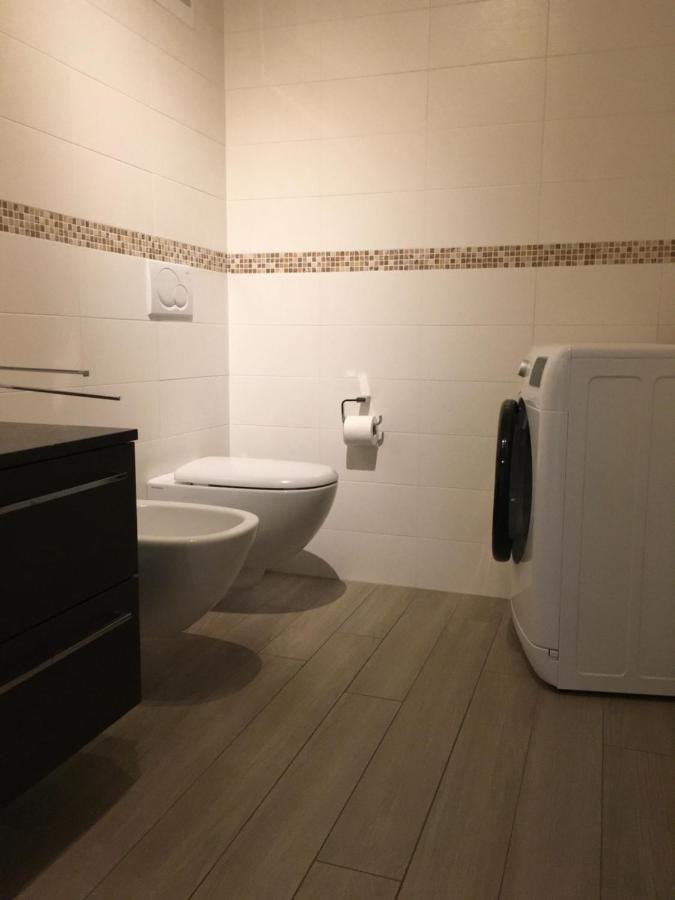 Casa Vittoria Apartment Dervio Luaran gambar