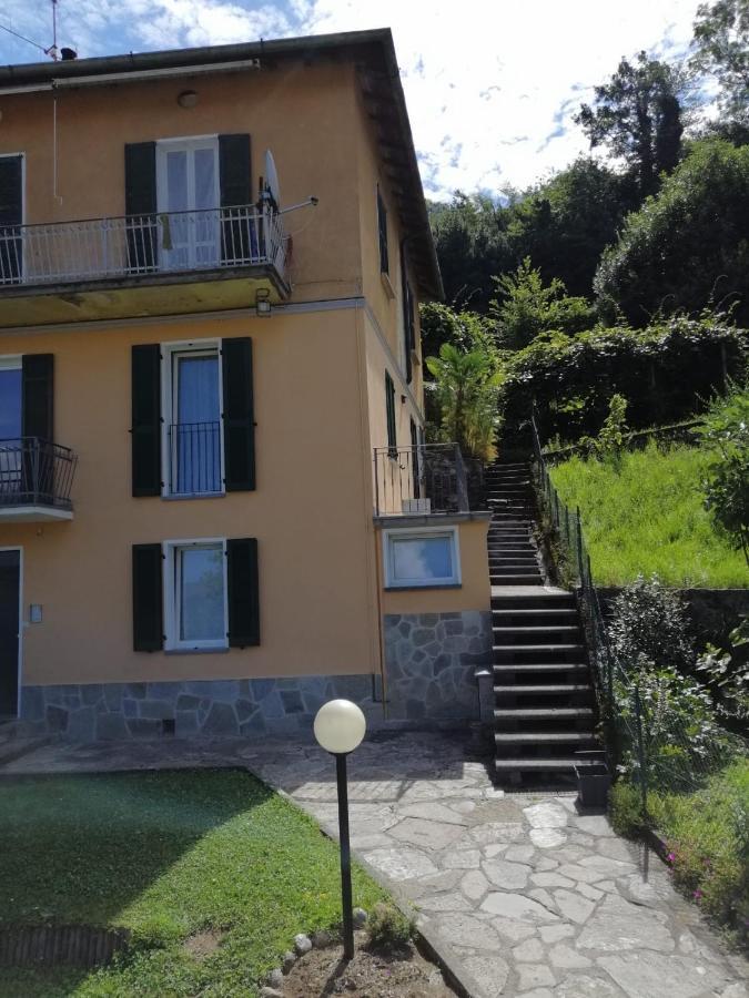 Casa Vittoria Apartment Dervio Luaran gambar