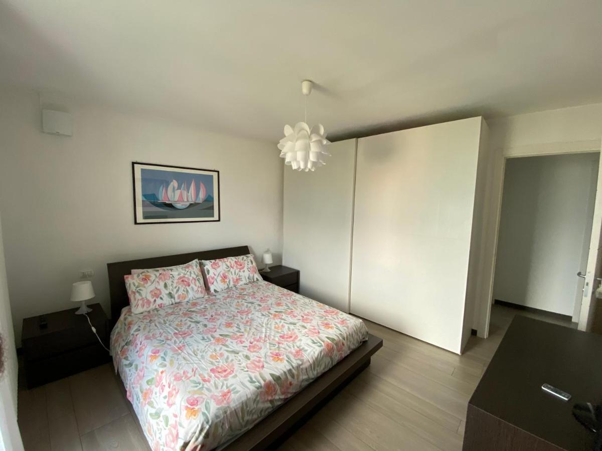 Casa Vittoria Apartment Dervio Luaran gambar
