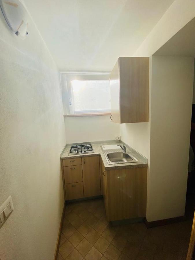 Casa Vittoria Apartment Dervio Luaran gambar