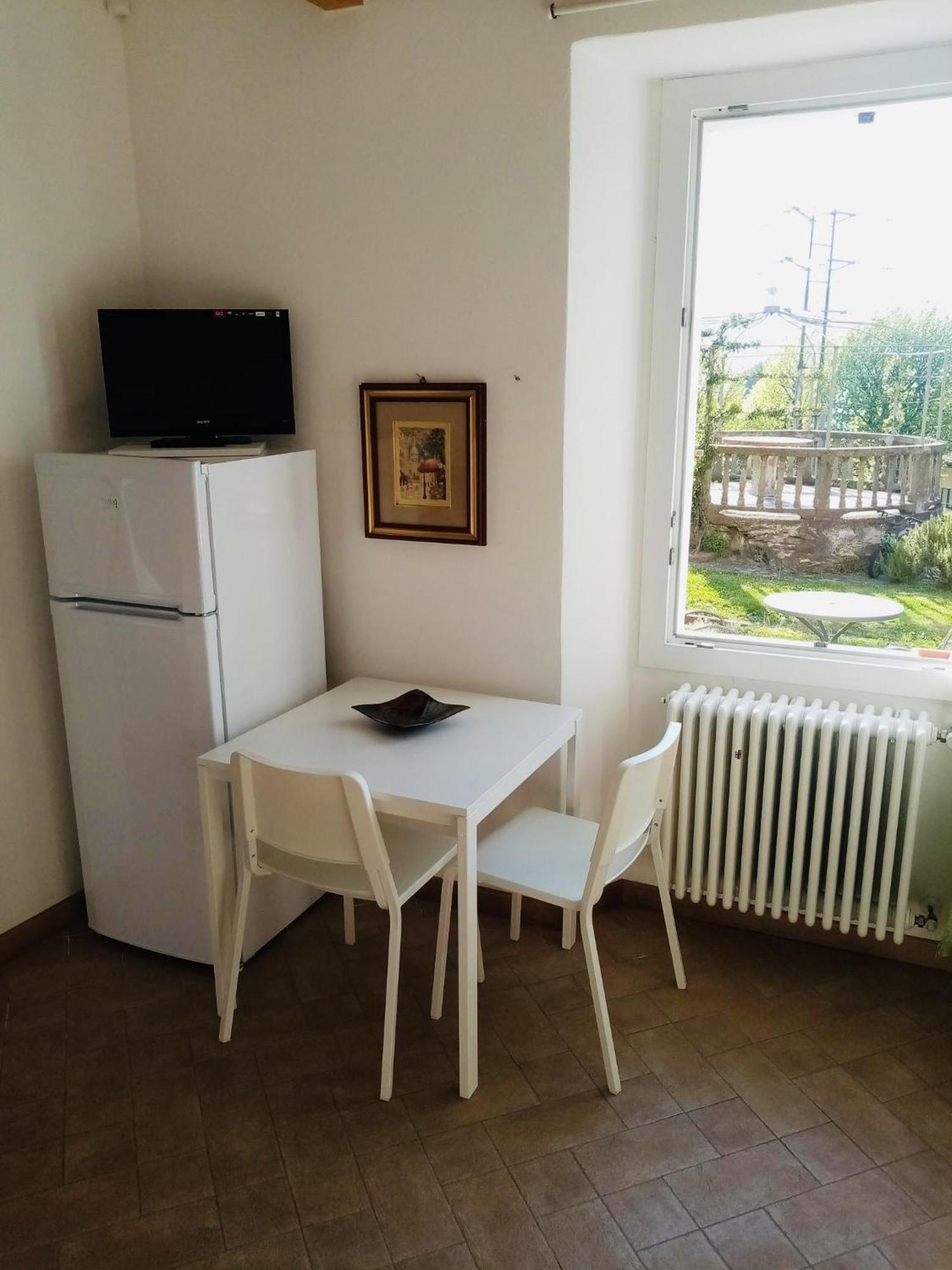 Casa Vittoria Apartment Dervio Luaran gambar